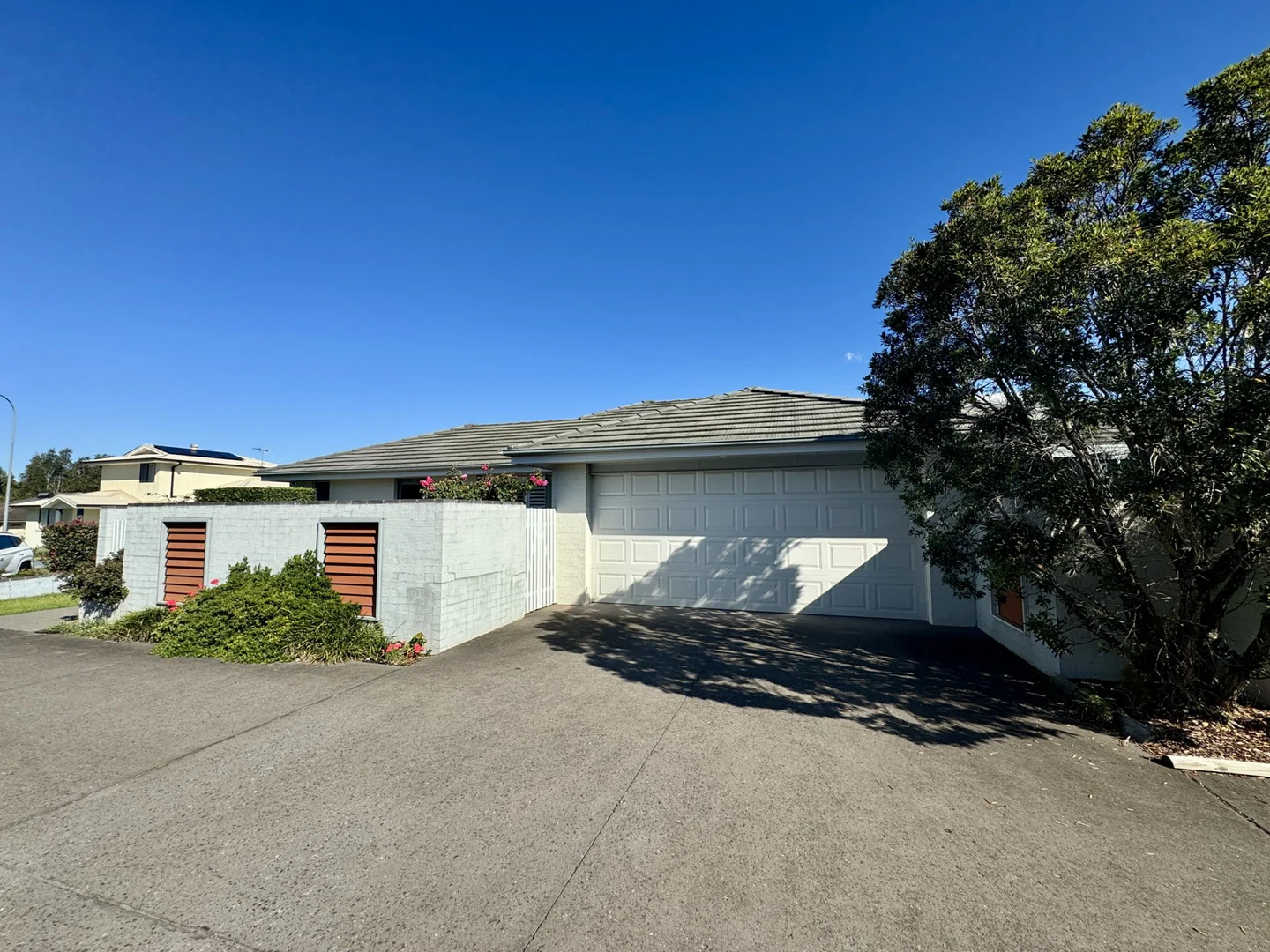 1/26 Ivy Crescent, Old Bar NSW 2430