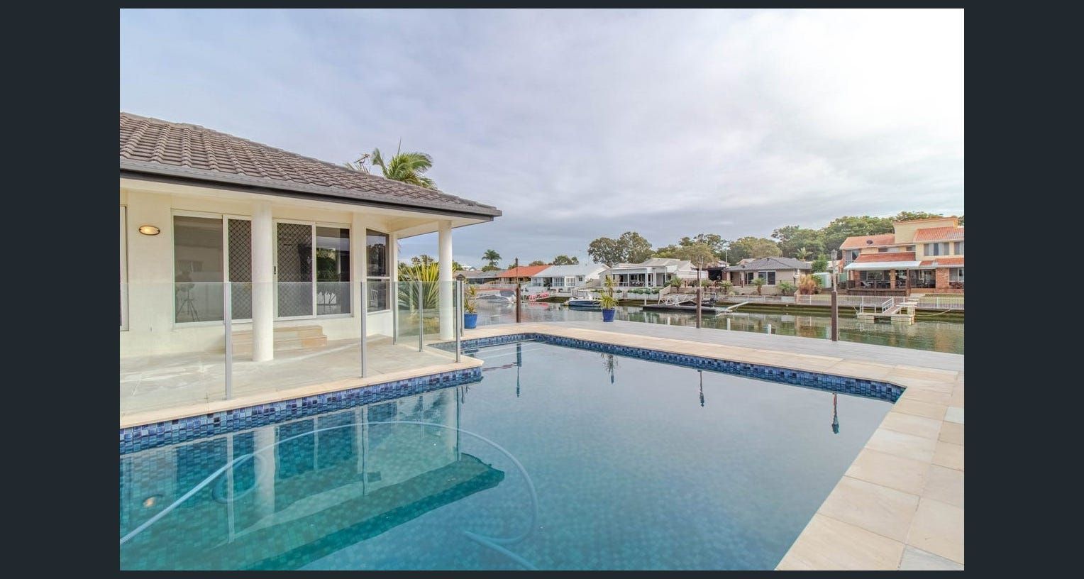 71 Pebble Beach Drive, Runaway Bay QLD 4216, Image 2