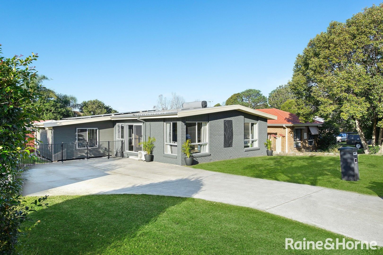 1 Monk Crescent, Bomaderry NSW 2541, Image 0
