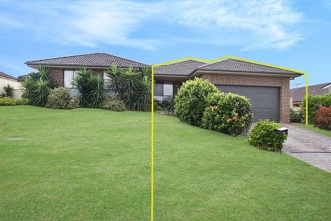Picture of 2/32 Stanton Drive, RAWORTH NSW 2321
