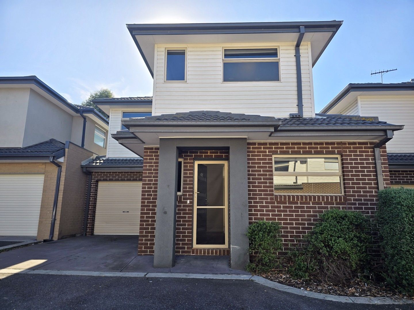 4/2 Westbury Parkway, Roxburgh Park VIC 3064, Image 0