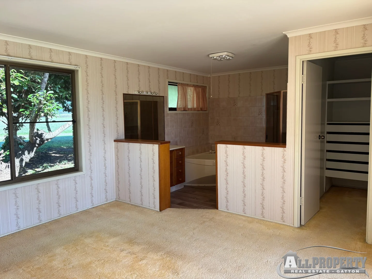 Additional image 5 of Lake Clarendon QLD 4343