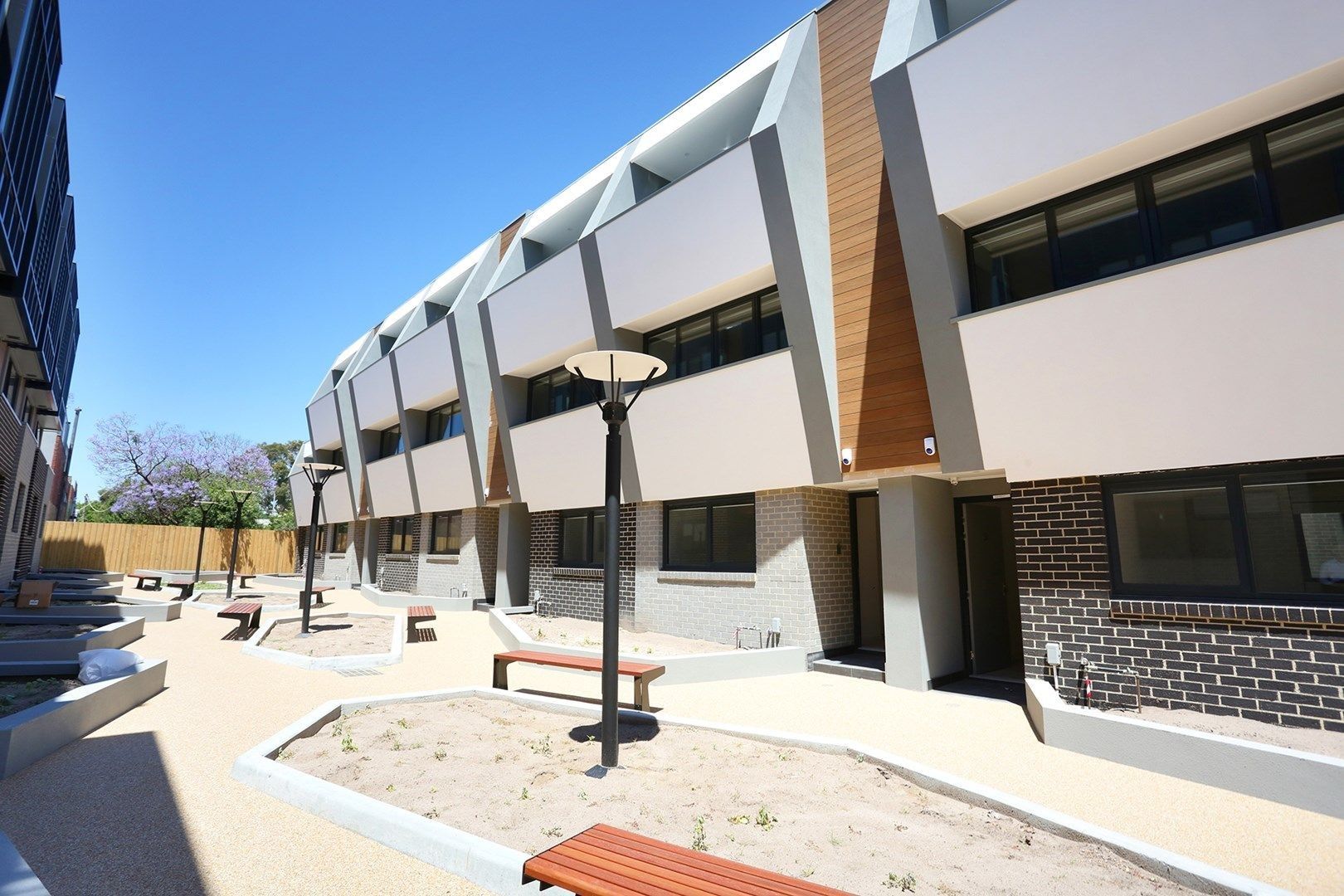 3 bedrooms Townhouse in 28/6 Reid Street FITZROY NORTH VIC, 3068