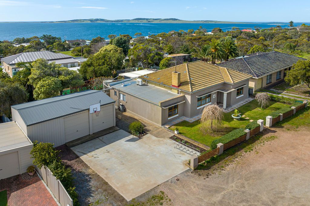 35 Cook Street, Port Lincoln SA 5606, Image 1