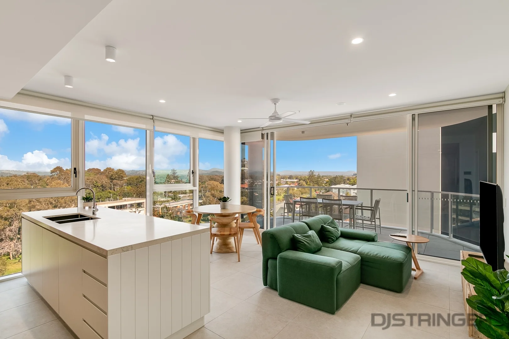 Additional image 4 of 706/7-11 Miles Street, Coolangatta QLD 4225