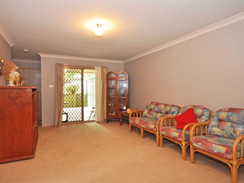 2/16 Canterbury Drive, MORPETH NSW 2321, Image 1