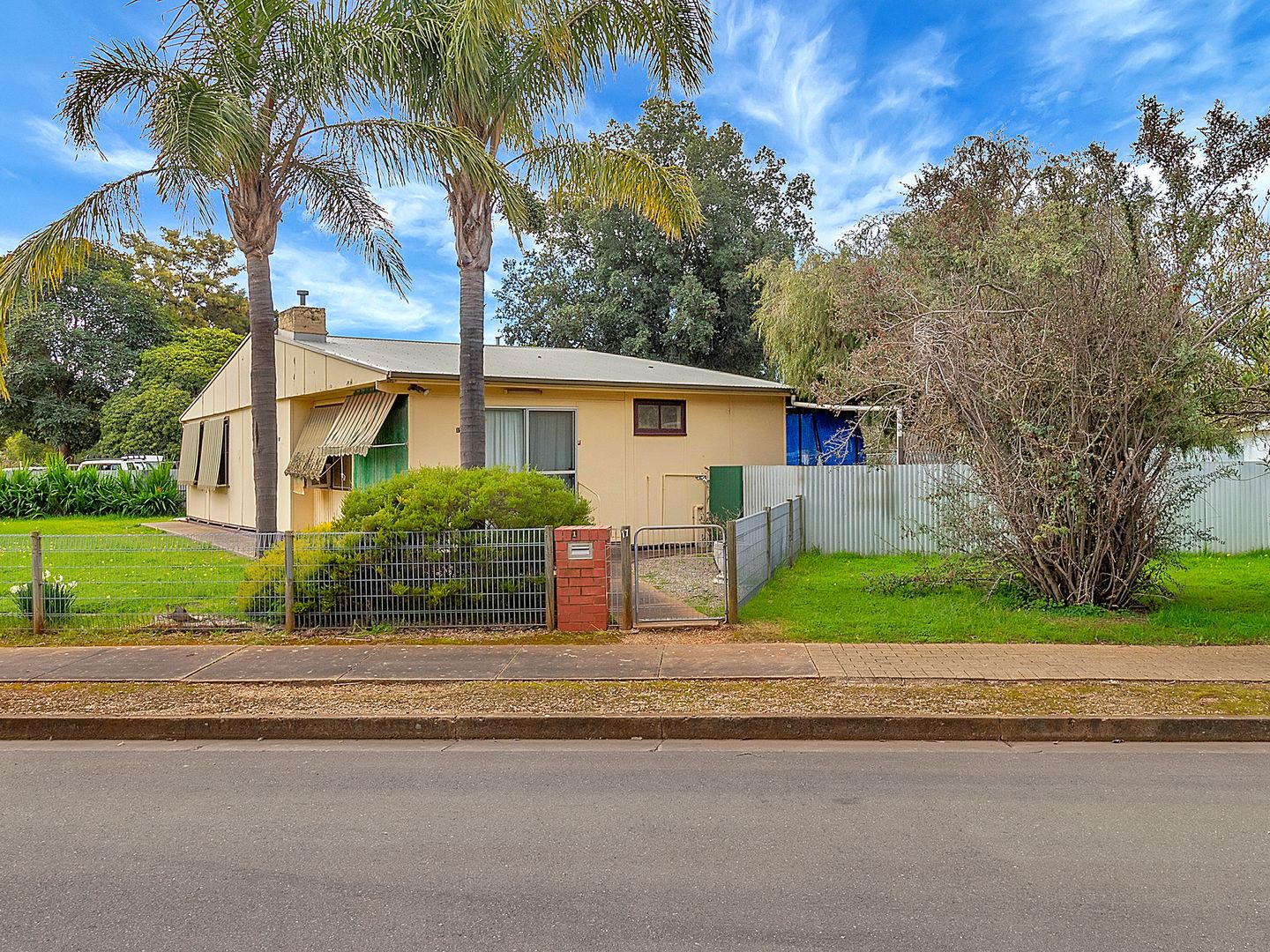 17 Whitford Road, Elizabeth South SA 5112, Image 1