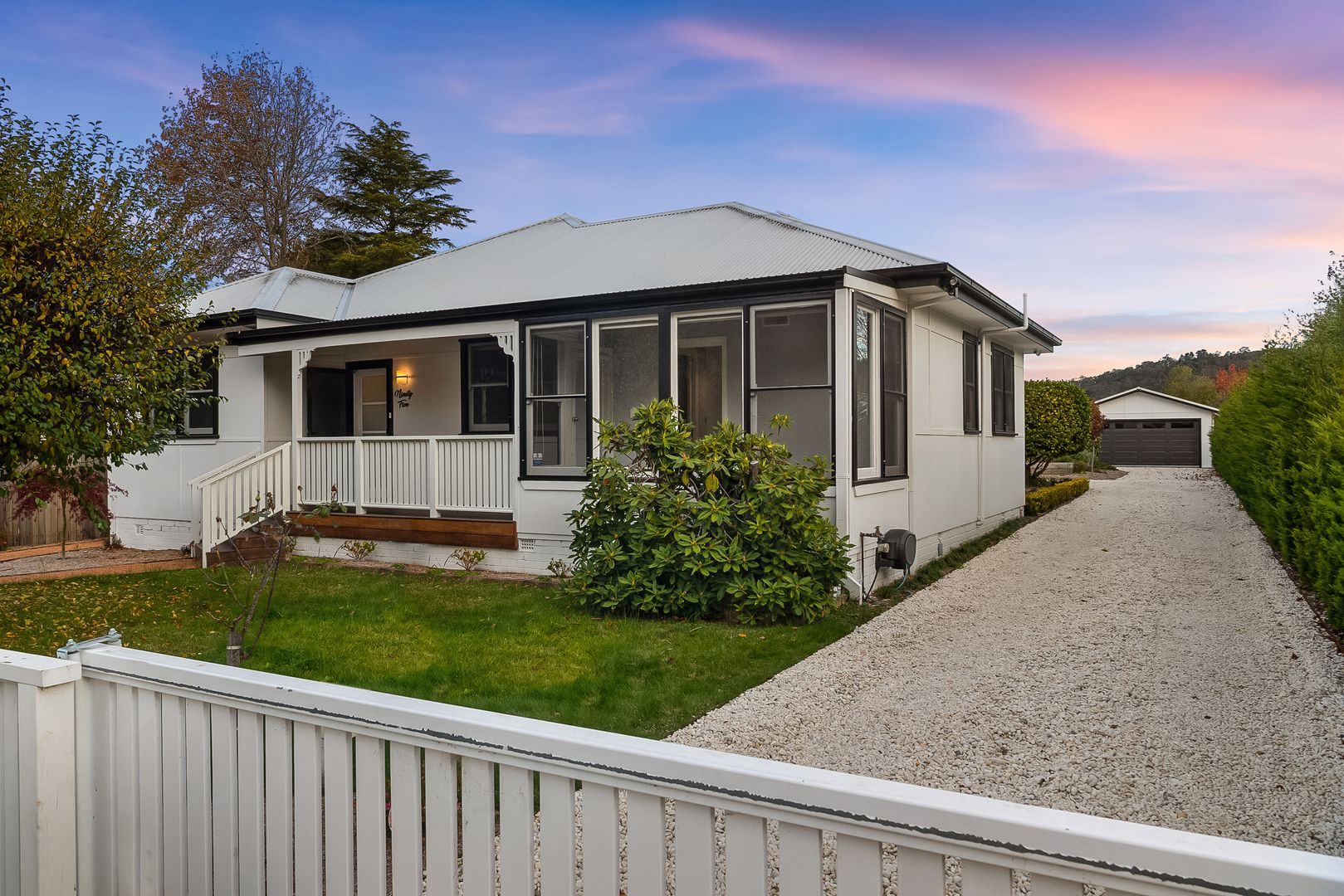 95 Sunset Point Drive, Mittagong NSW 2575