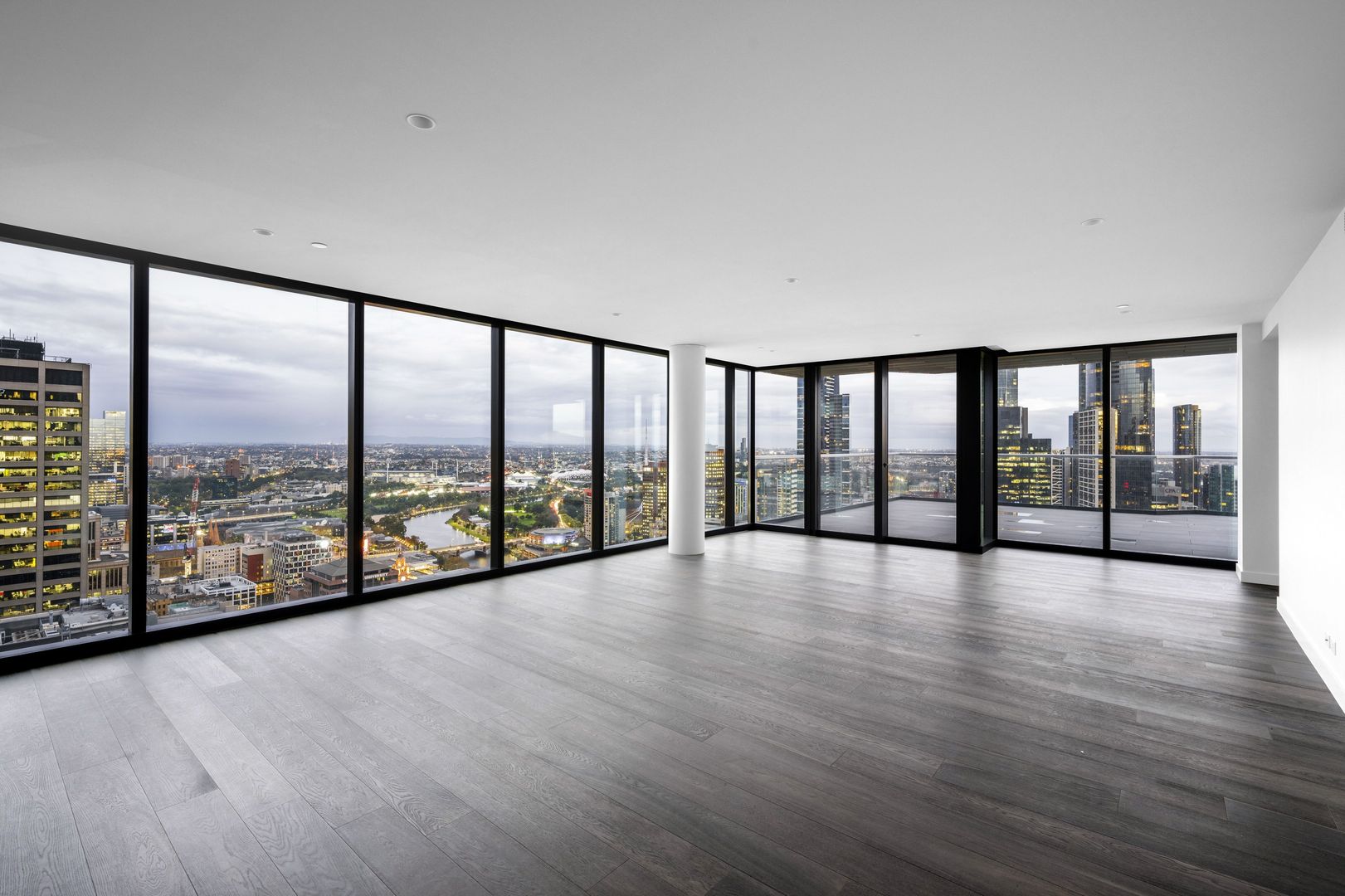 3607/439 Collins Street, Melbourne VIC 3000, Image 2