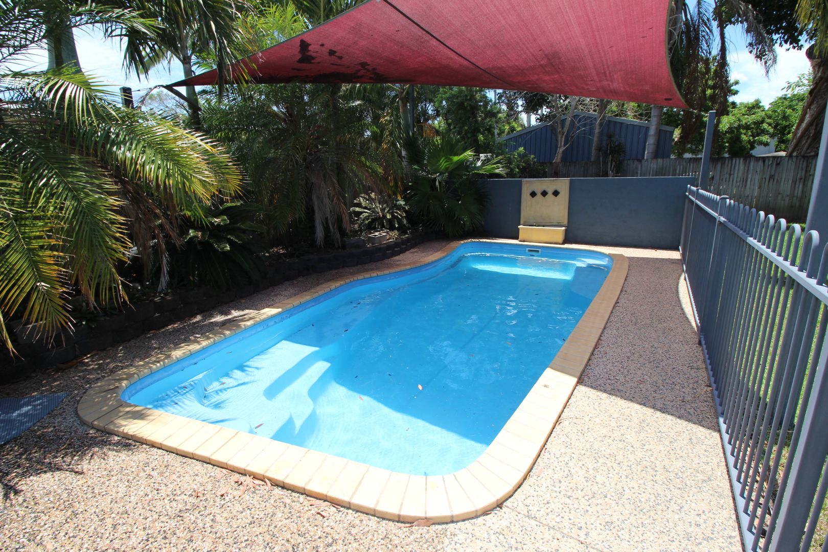 5 Rasmussen Avenue, Armstrong Beach QLD 4737, Image 2