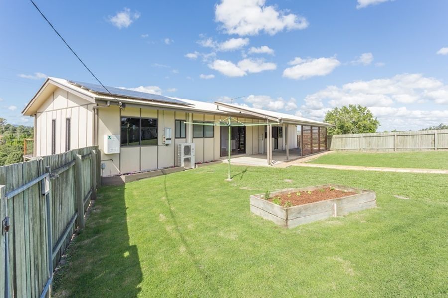 111 Cootharaba Road, Victory Heights QLD 4570, Image 2