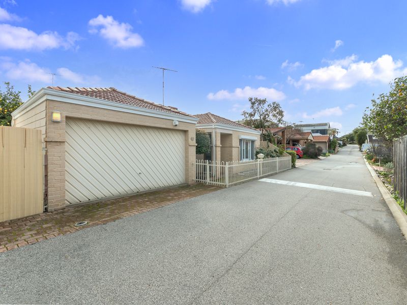 3 bedrooms House in 40 Sunstone Lane SCARBOROUGH WA, 6019