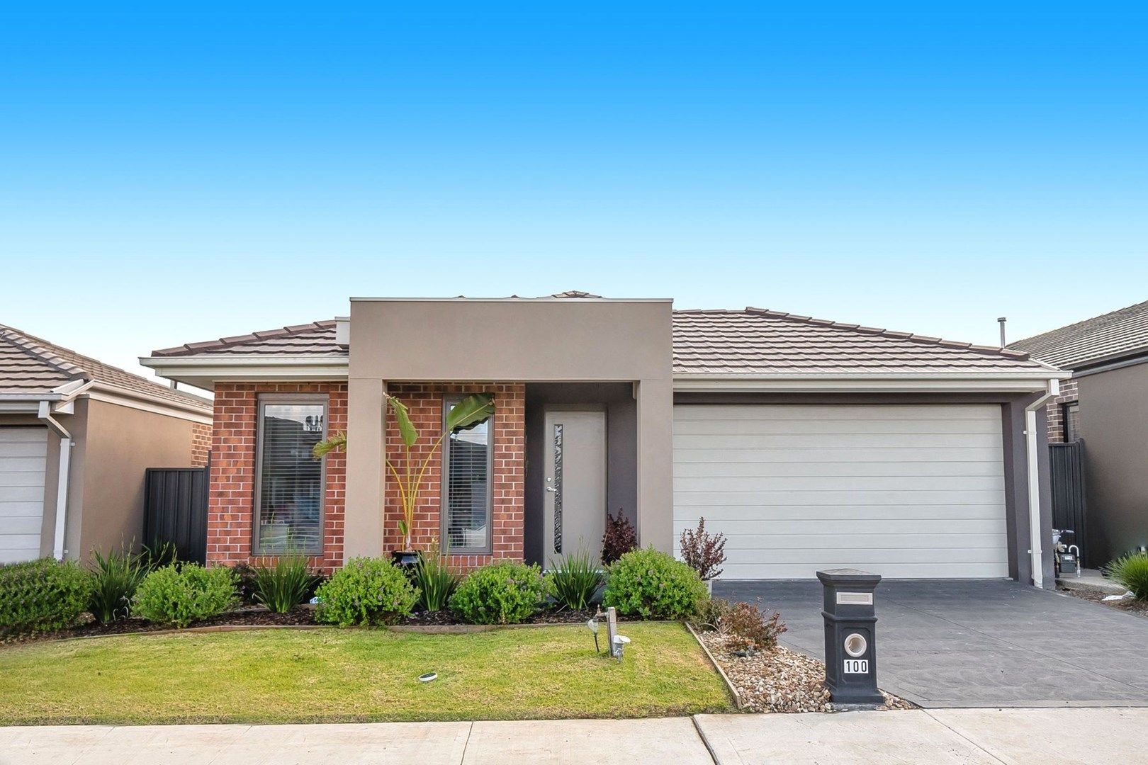 100 Arena Avenue, Roxburgh Park VIC 3064, Image 0