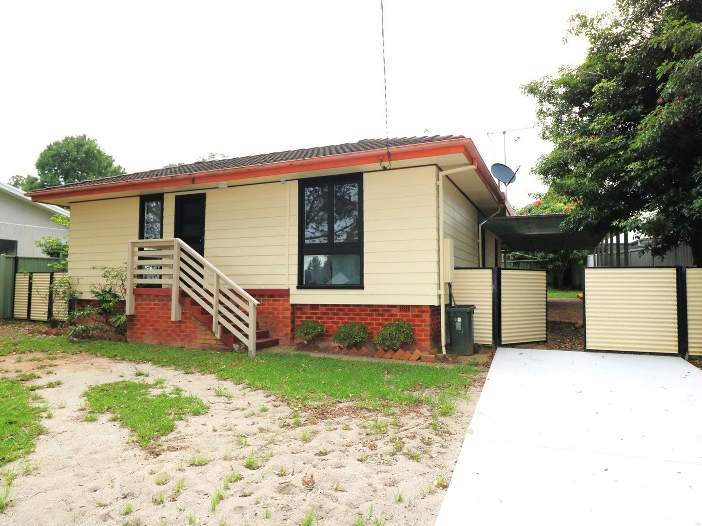 3 bedrooms House in 12 Seccombe Street NOWRA NSW, 2541