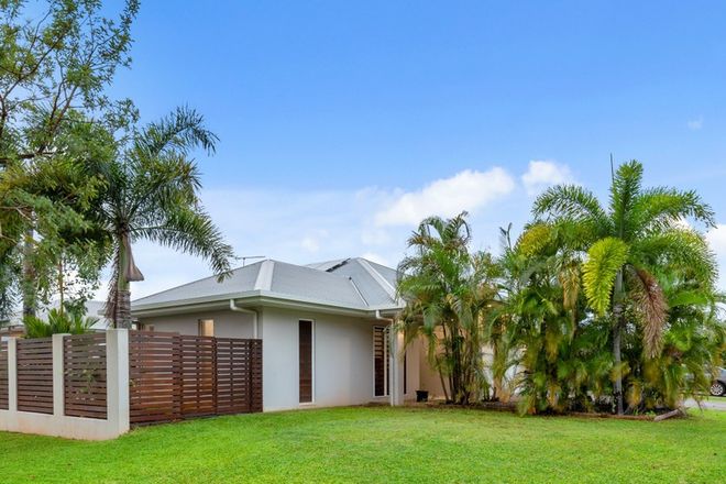 Picture of 5 Raffles Avenue, REDLYNCH QLD 4870