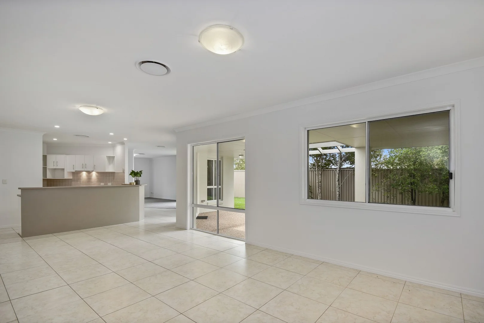 7 Pandorea Street, Meridan Plains QLD 4551