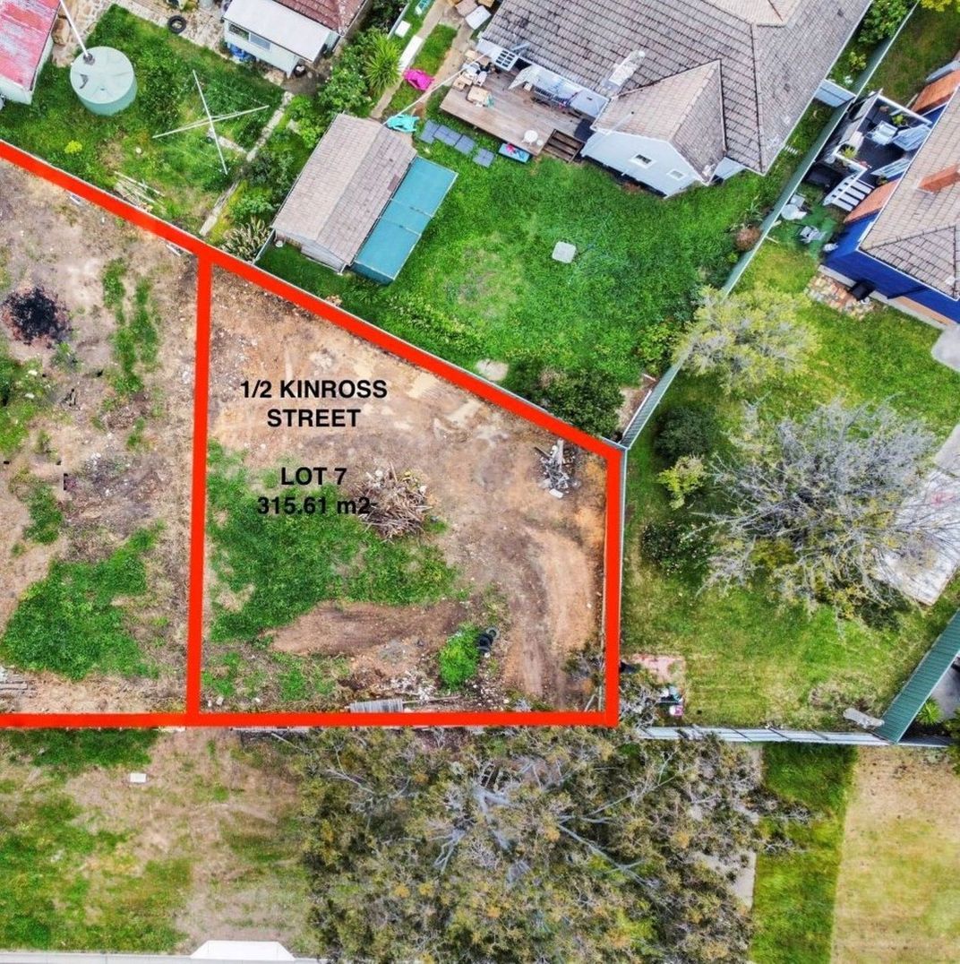 1/2 Kinross Street, Long Gully VIC 3550 Domain