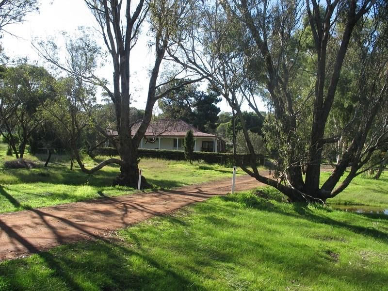 28 Pingelly Heights, Pingelly WA 6308