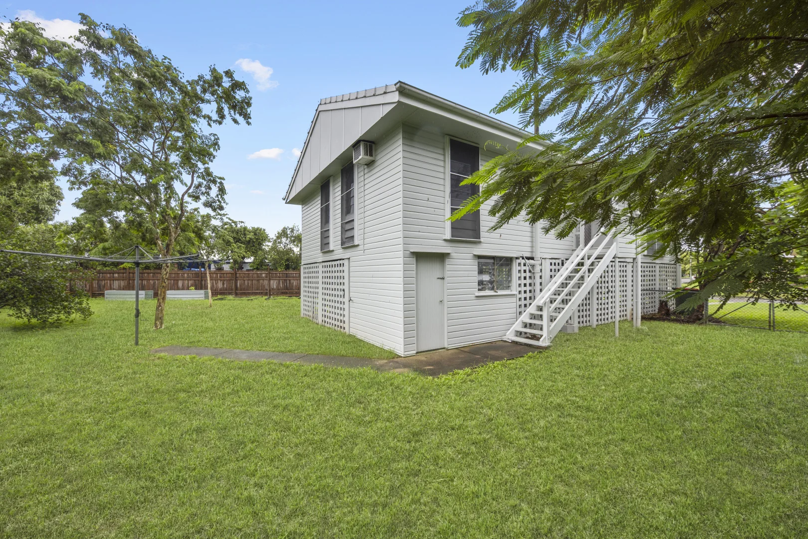 Additional image 11 of 37 Pixley Crescent, Heatley QLD 4814