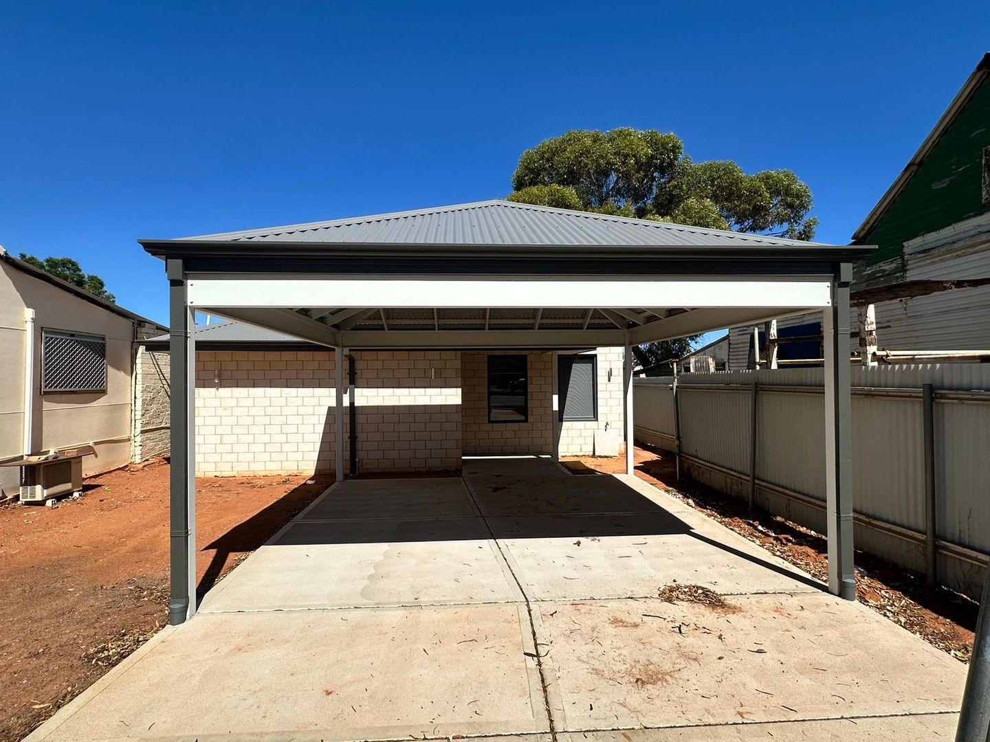 4 bedrooms House in 125 Dugan Street KALGOORLIE WA, 6430