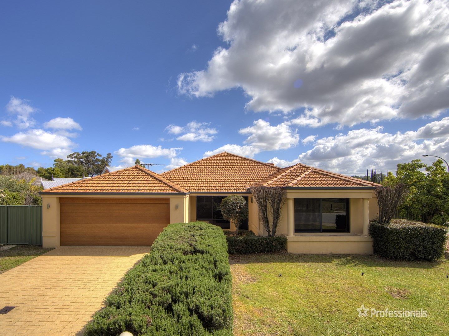 38 Regency Ramble, Wattle Grove WA 6107, Image 0