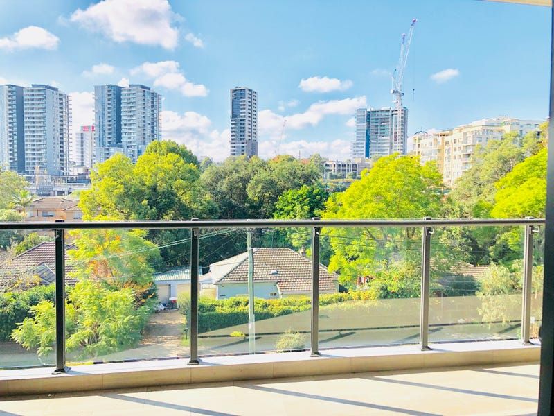 2 bedrooms Apartment / Unit / Flat in 316/1 Cliff Road EPPING NSW, 2121