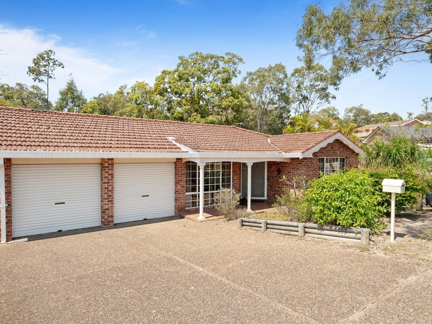 19 Lonsdale Close, Lake Haven NSW 2263