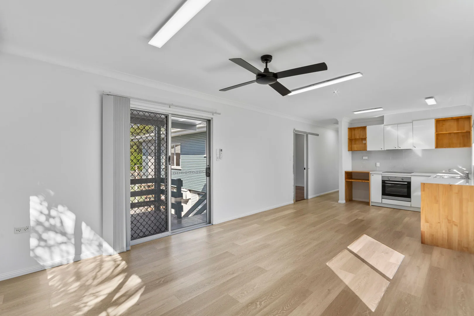 Additional image 7 of 11 Elm Avenue, Woodridge QLD 4114