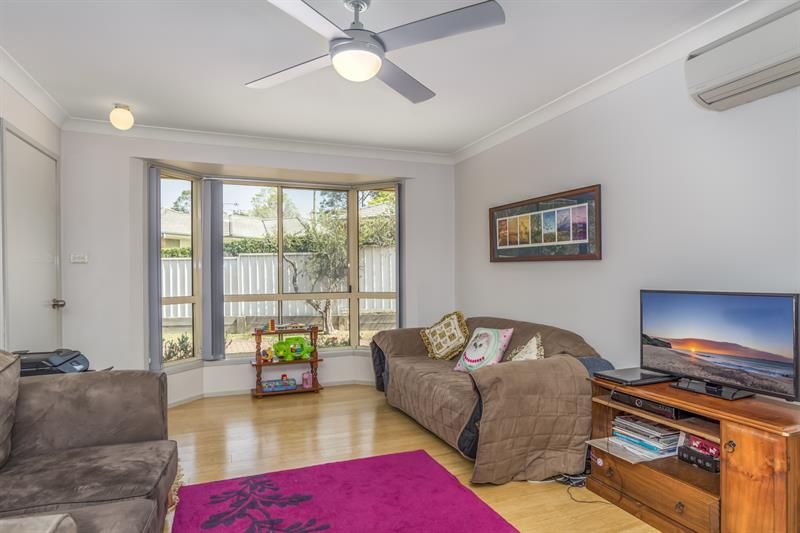 1/15 Proserpine Cl, Ashtonfield NSW 2323, Image 2