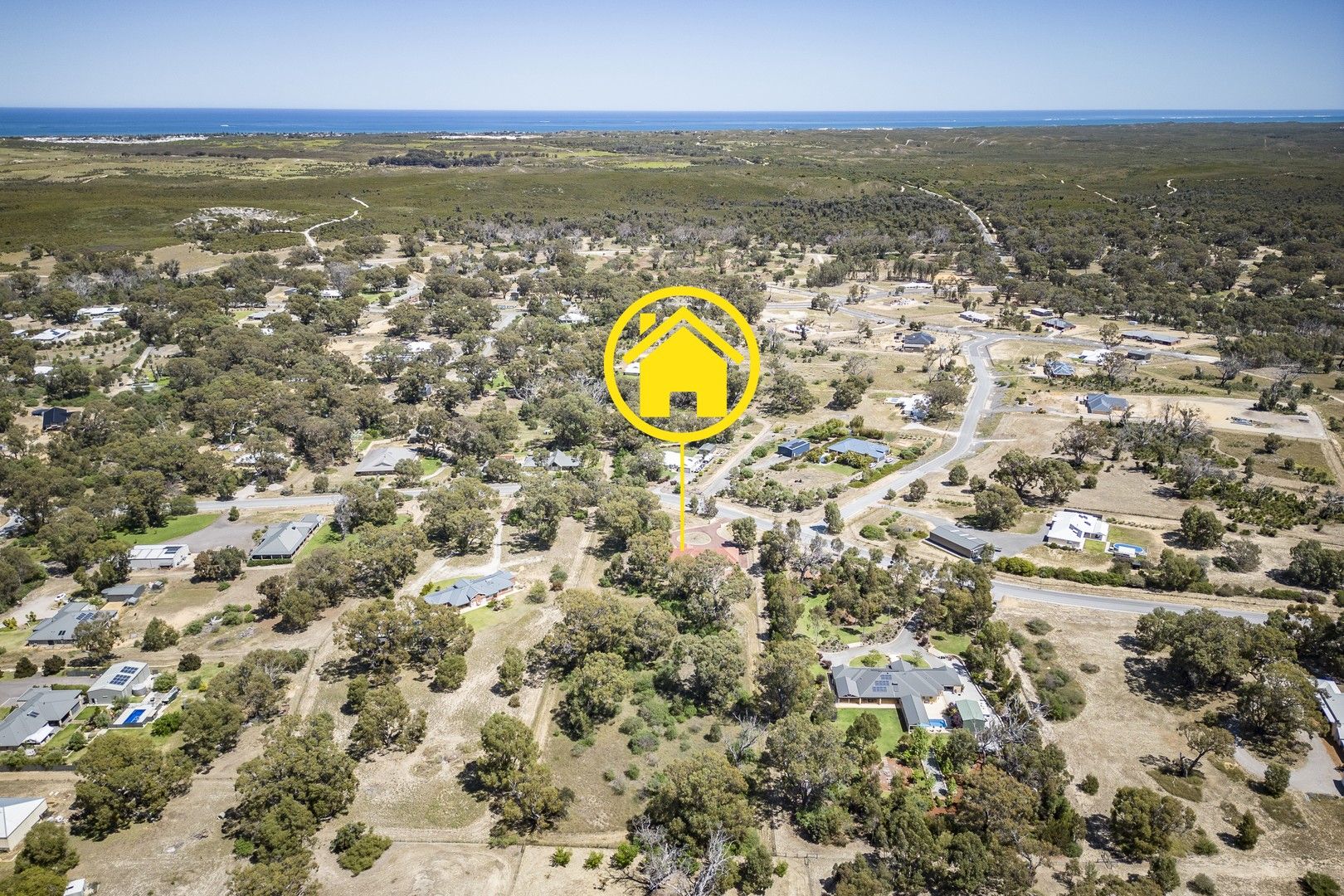 5 bedrooms House in 27 Oregano Drive TWO ROCKS WA, 6037