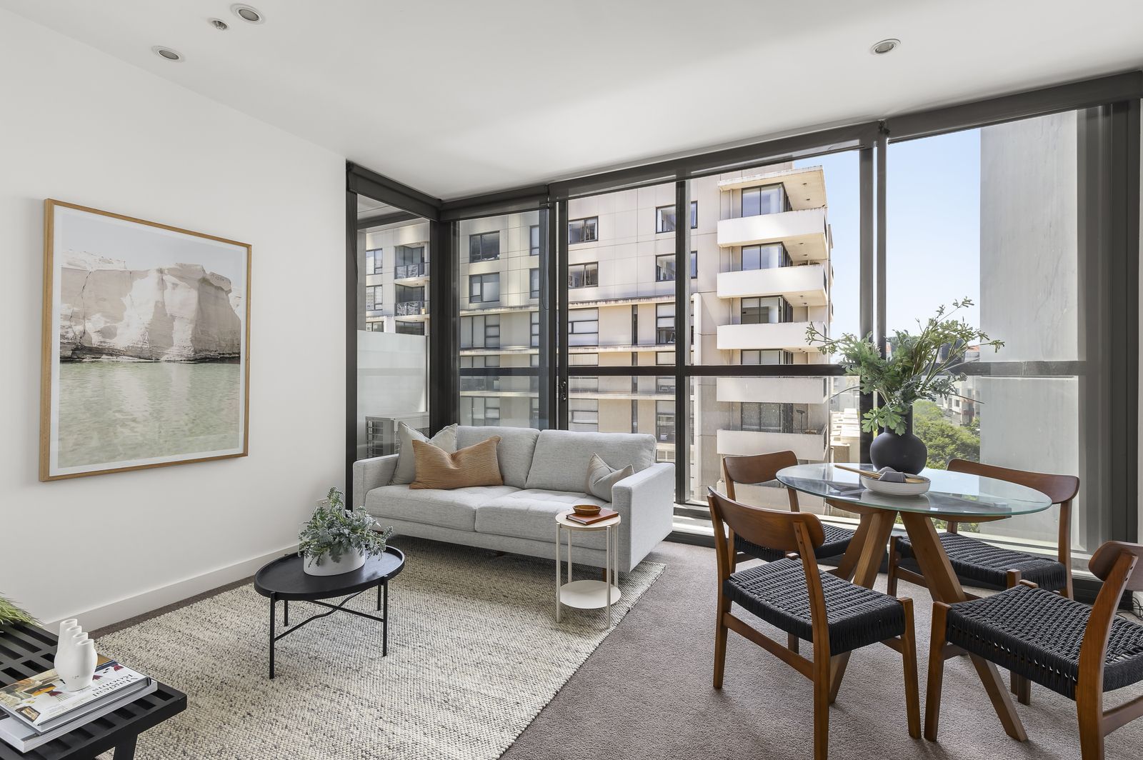 2 bedrooms Apartment / Unit / Flat in 425/35 Malcolm Street SOUTH YARRA VIC, 3141