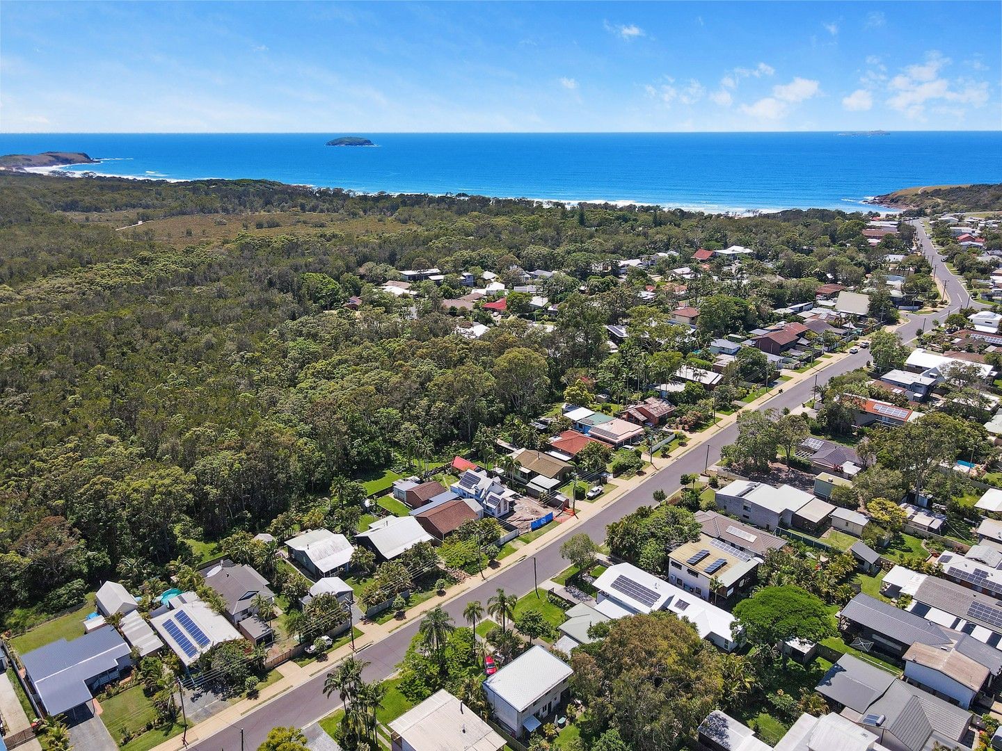 14 Lights Street, Emerald Beach NSW 2456 Domain