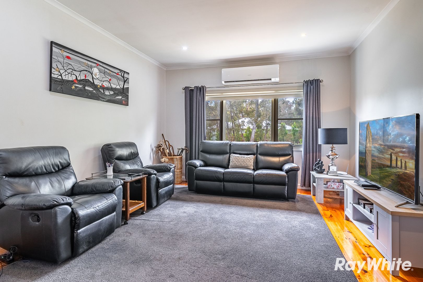 15 Beauchamp Street, Heathcote VIC 3523, Image 2