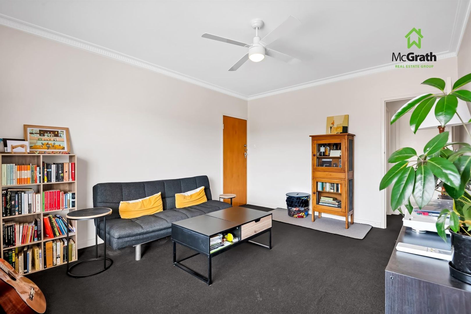 4/8 Overbury Drive, Clarence Park SA 5034, Image 2