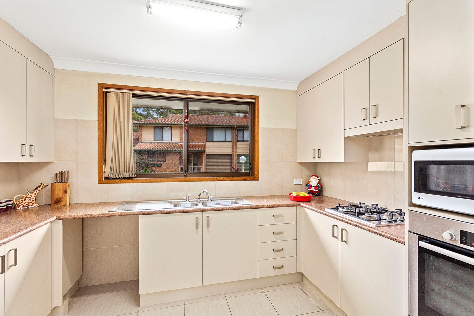 8/43 Bottle Forest Road, Heathcote NSW 2233, Image 1