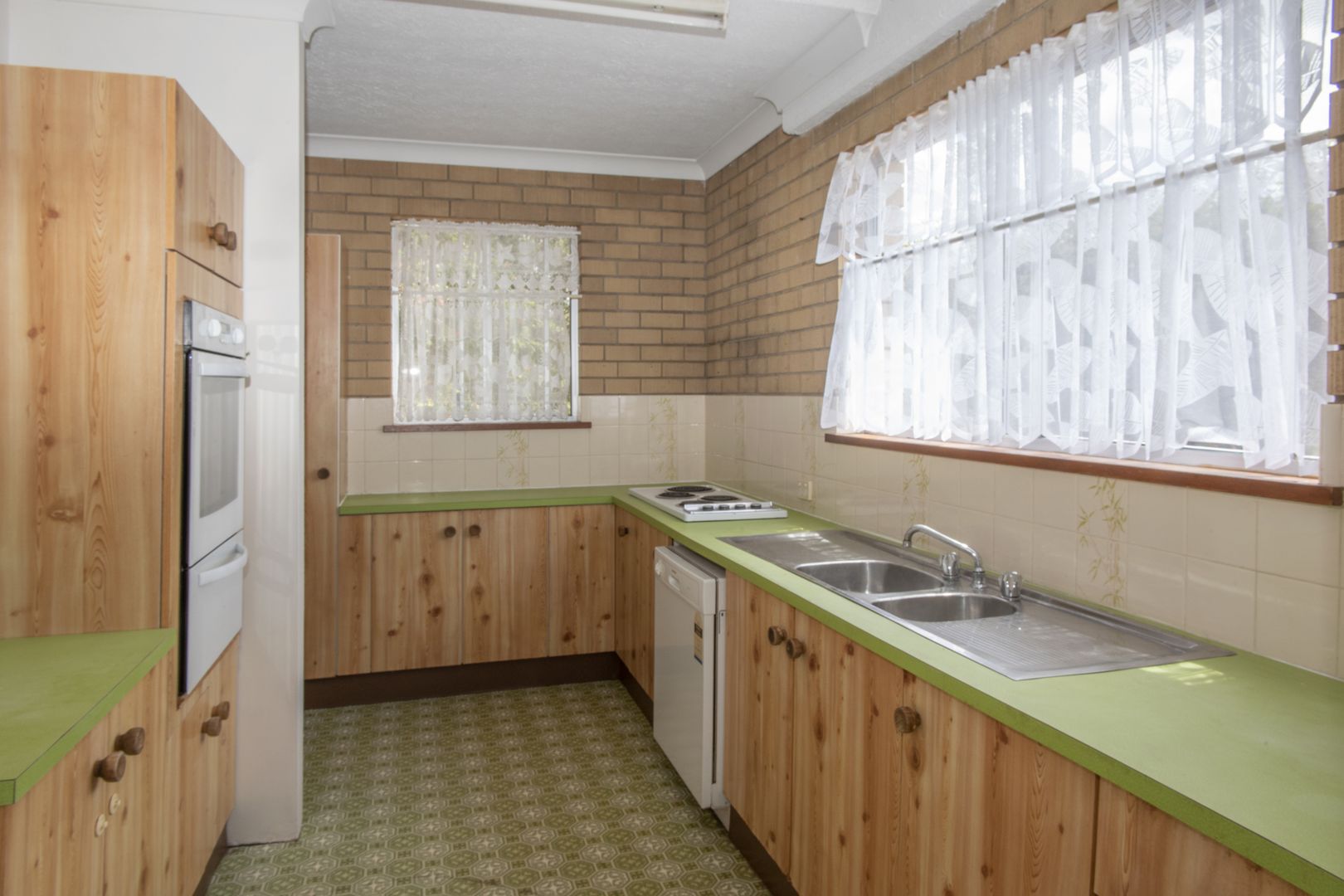 Unit 9/1 Gallagher Drive, Lismore Heights NSW 2480, Image 2