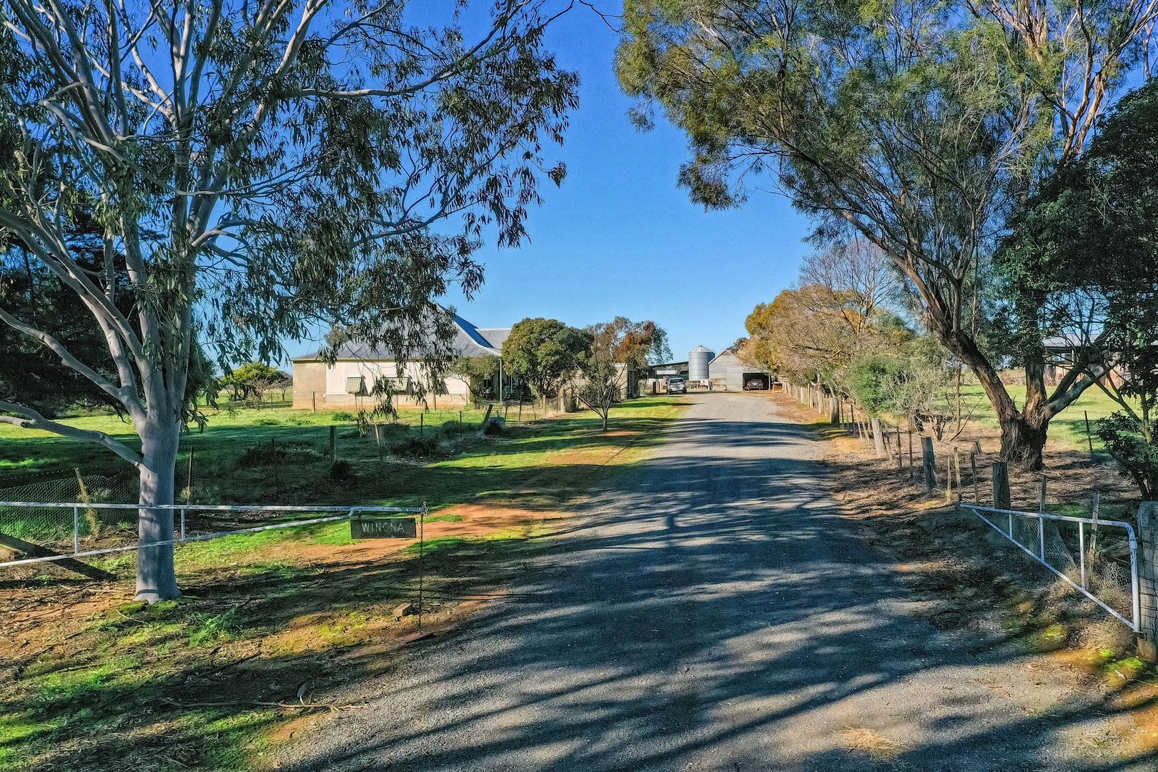 355 Granthams Road, Carlyle VIC 3685, Image 2