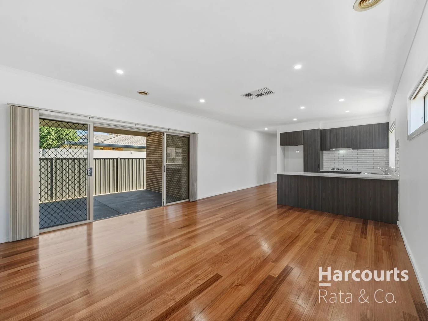 Additional image 4 of 77 Mareeba Way, Craigieburn VIC 3064