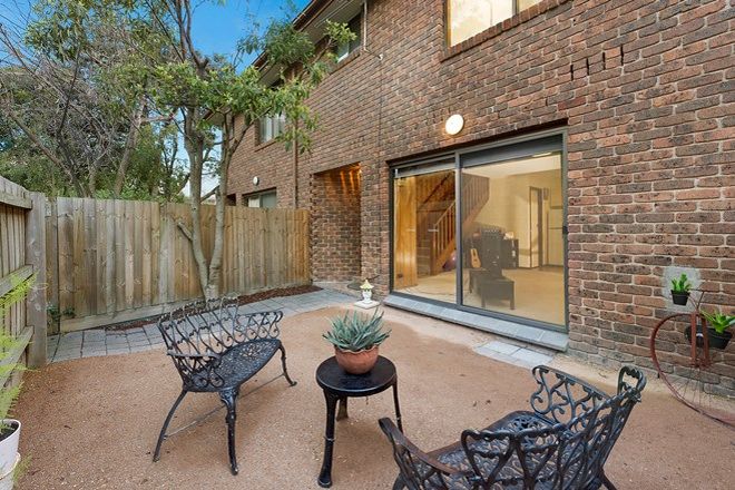 Picture of 2/15 Ashted Road, BOX HILL VIC 3128