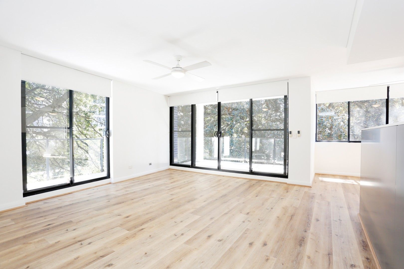 2 bedrooms Apartment / Unit / Flat in 14/102 Joynton Avenue ZETLAND NSW, 2017