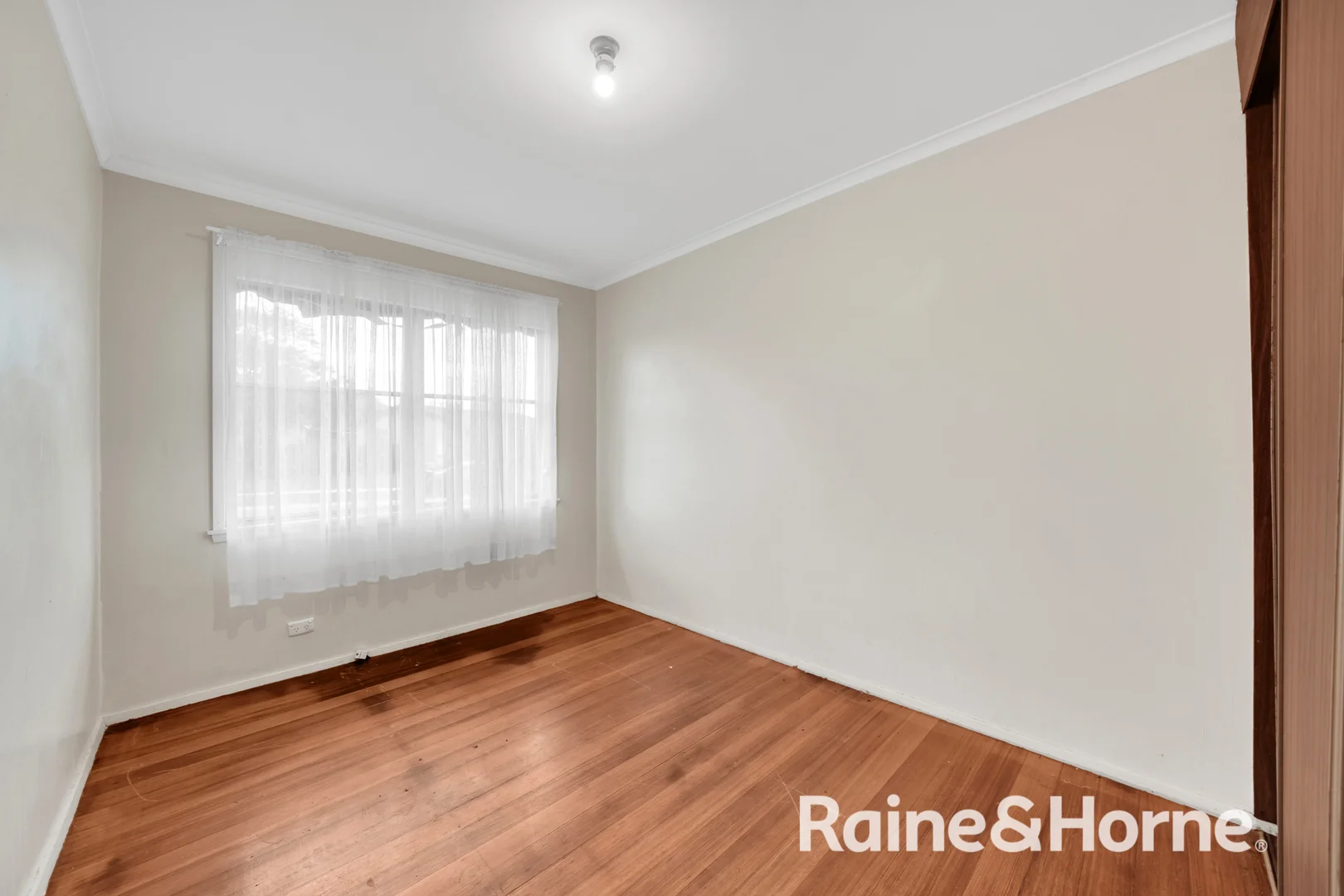 Additional image 8 of 2 Deborah St, Werribee VIC 3030