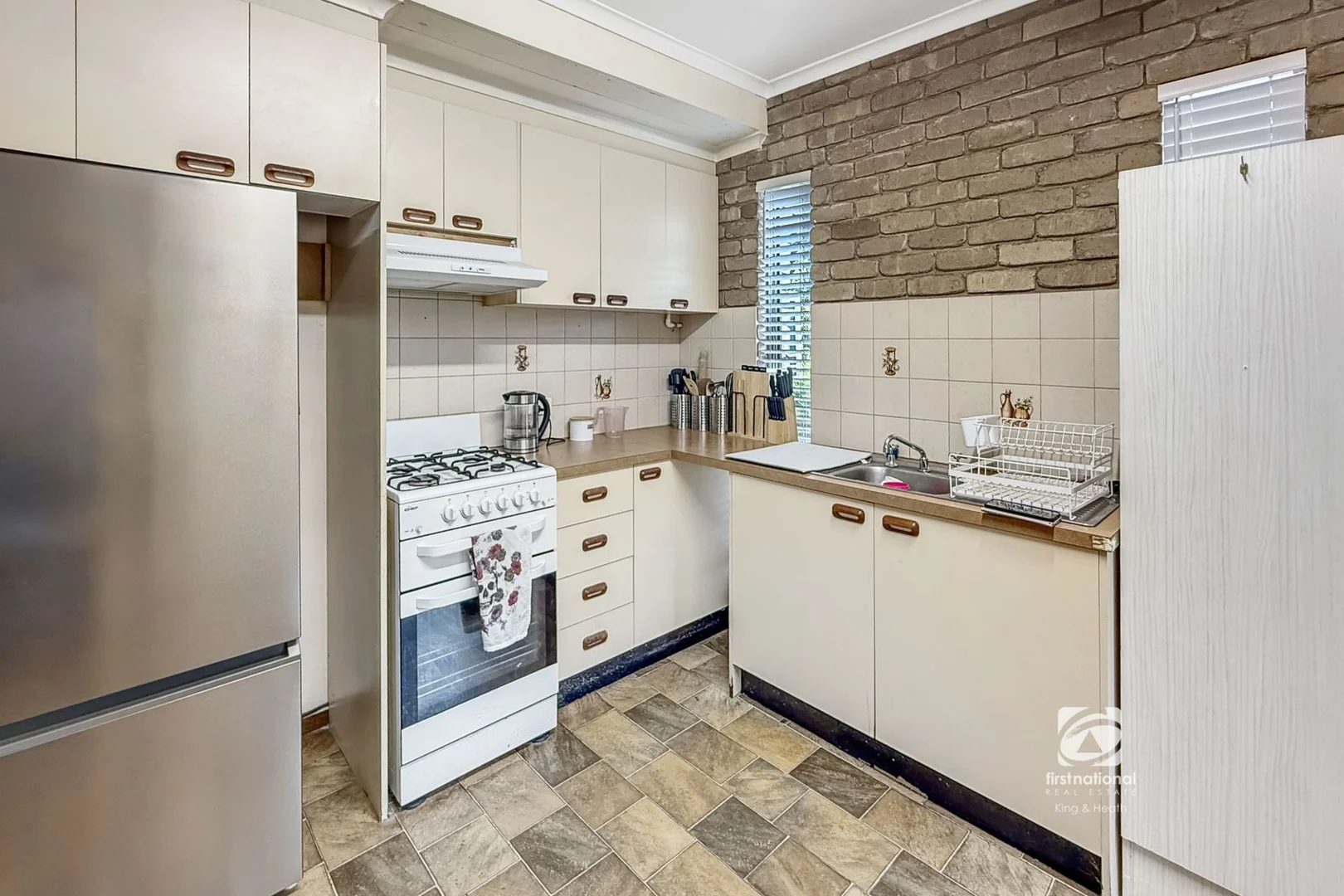 Additional image 11 of 6A & B/21 Church Street, Lakes Entrance VIC 3909