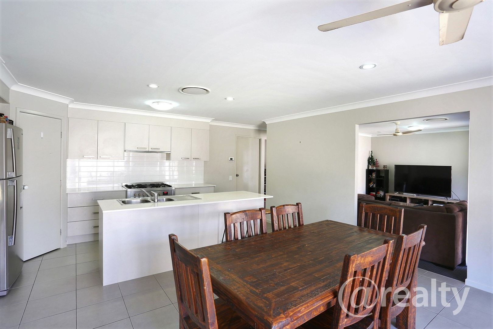 15 Cornelius Drive, Augustine Heights QLD 4300, Image 2