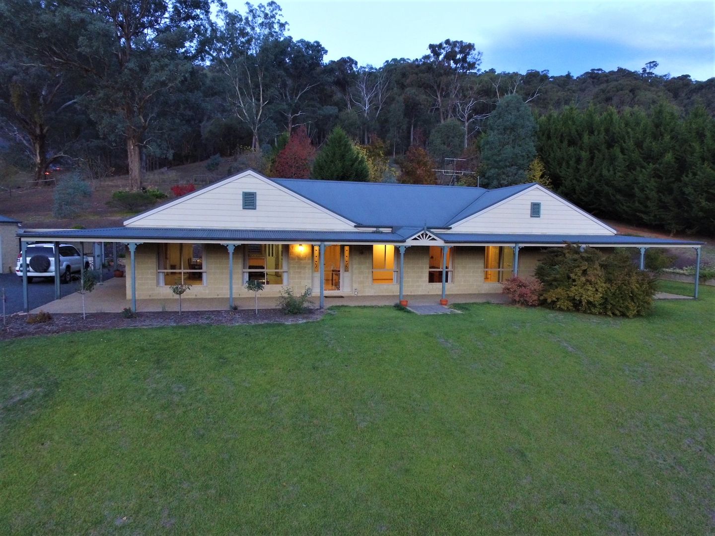 15 Eumerella Drive, Buffalo River VIC 3737, Image 1