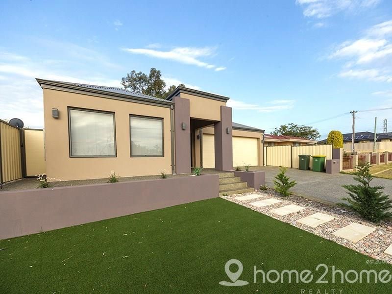 4 bedrooms House in 22 Heal Street HAMILTON HILL WA, 6163