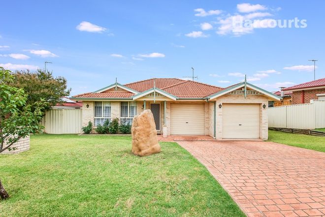Picture of 48 Baynton Place, ST HELENS PARK NSW 2560