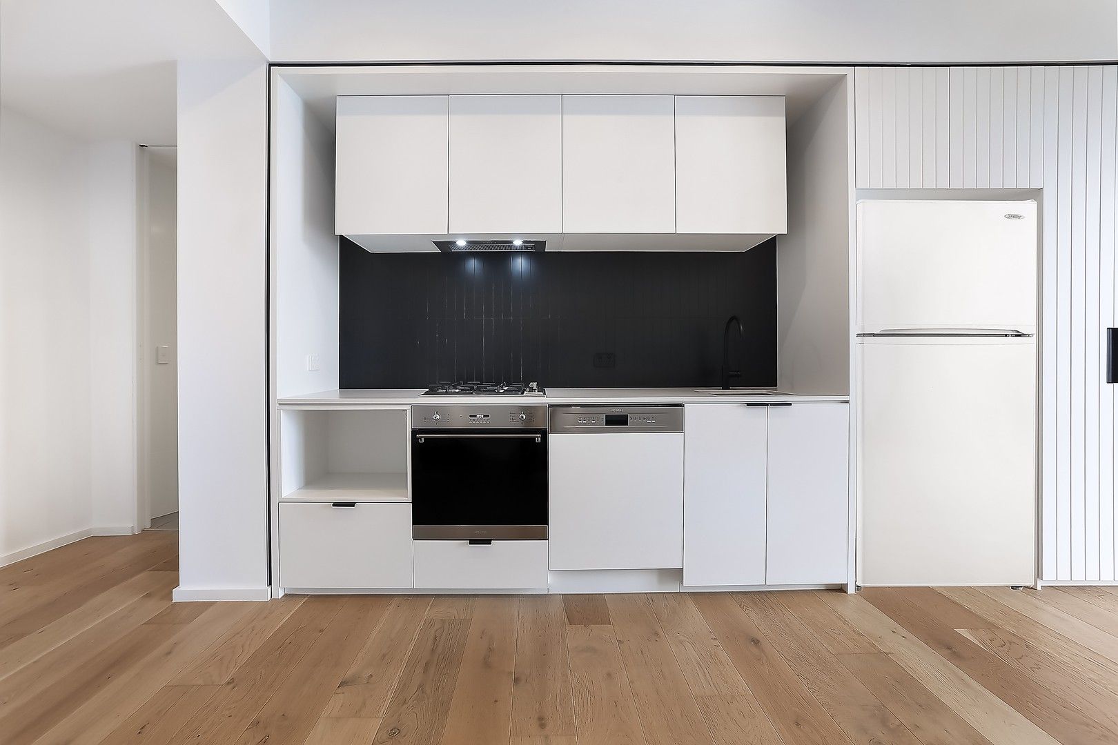 1 bedrooms Apartment / Unit / Flat in 904/7 Mungo Scott Place SUMMER HILL NSW, 2130