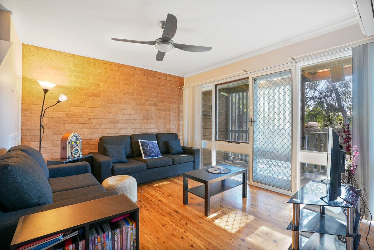 3/41 The Parkway, Bradbury NSW 2560, Image 2