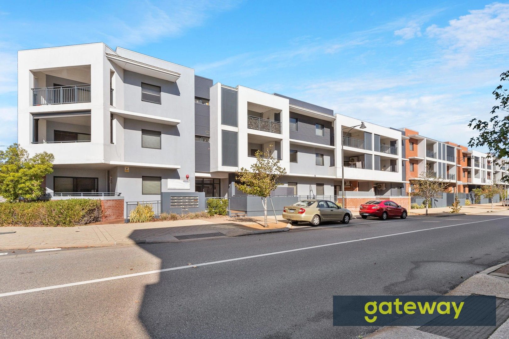 16/2 Stockton Bend, Cockburn Central WA 6164, Image 0