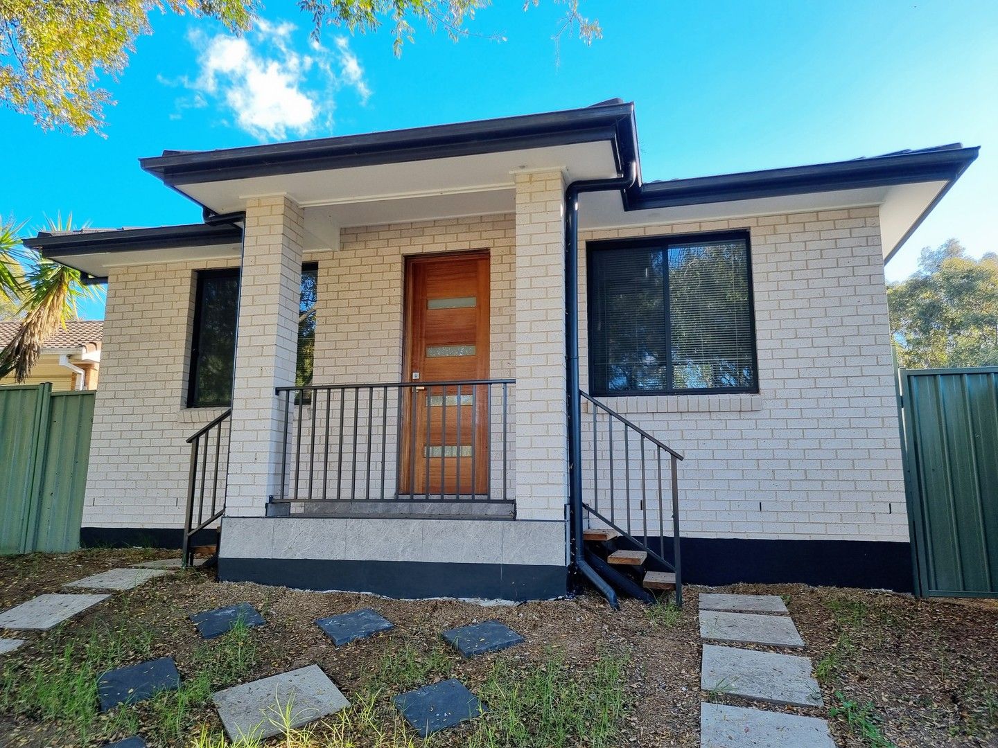 1A Manning Place, Currans Hill NSW 2567, Image 0